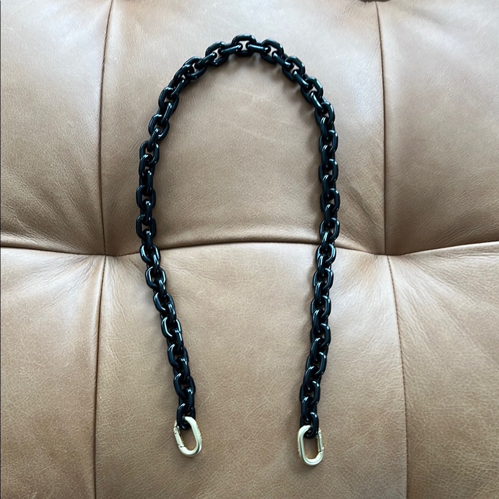 Clare V Shoulder Strap in Black Mini Resin